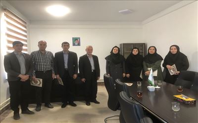 دکتر مجتهدی به مناسبت 24 مهرماه و روز جهانی غذا از کارشناسان اداره نظارت بر مواد خوراکی آشامیدنی و بهداشتی تقدیر کردد