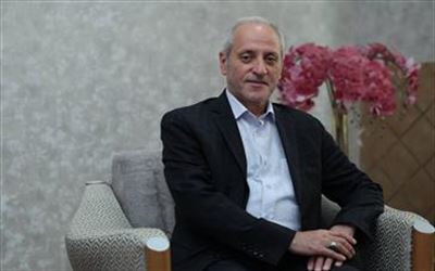 دکتر مجتهدی: باشگاه های بدنسازی از عرضه هرگونه ماده دارویی خودداری کنند