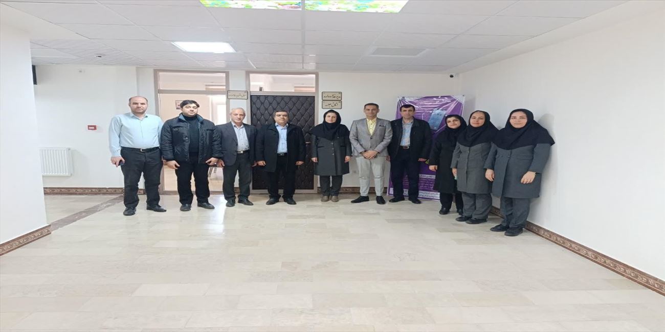 حضور ارزیابان سازمان غذا و دارو در مدیریت غذا و دارو مراغه