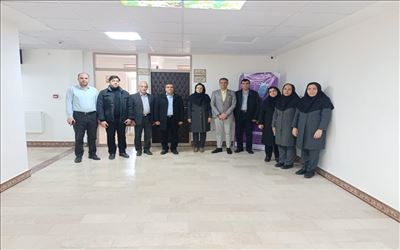 حضور ارزیابان سازمان غذا و دارو در مدیریت غذا و دارو مراغه