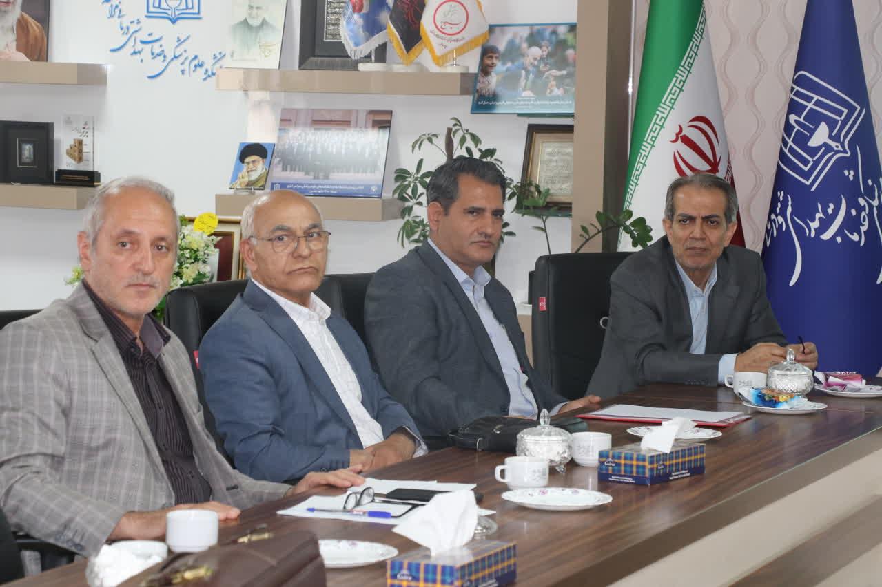 برگزاری دوره آموزشی آزمون های عملی میکروبیولوژِی مواد غذایی توسط مدیریت غذا و دارو